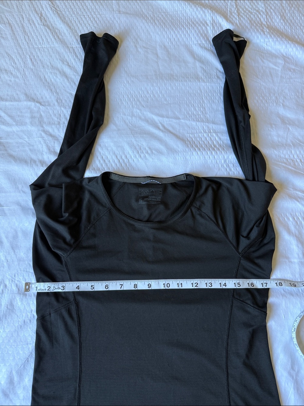 Patagonia Black Lightweight Capilene Baselayer Top - Picture 4 of 8